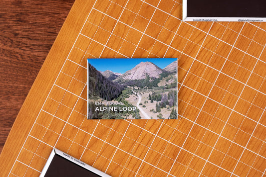 Alpine Loop Magnet